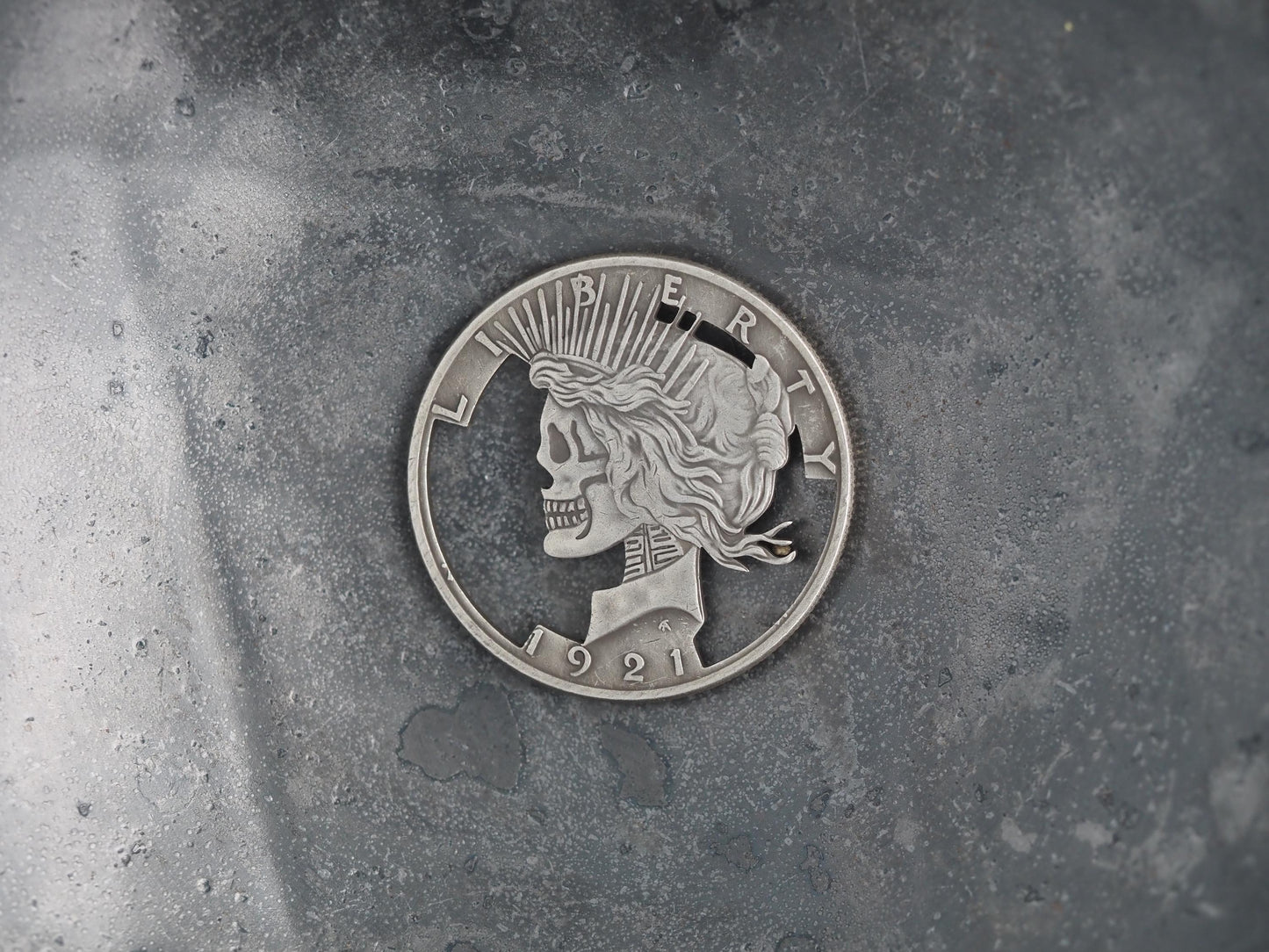 Cut Lady Liberty Skull Peace Hobo Coin - Memento Mori/Vanitas/Skeleton/Gothic/Cool/Icon/Rocker/Biker/Token – Collectible Or Pendant