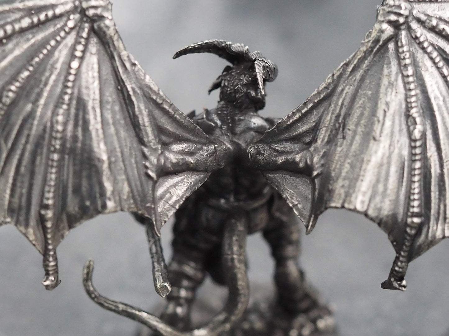 Kane A Demon God Of Chaos - A Beast Born Of Blood And Flame From The Belly Of The Underworld - A Cosmic Fantasy White-Metal Mini Figure