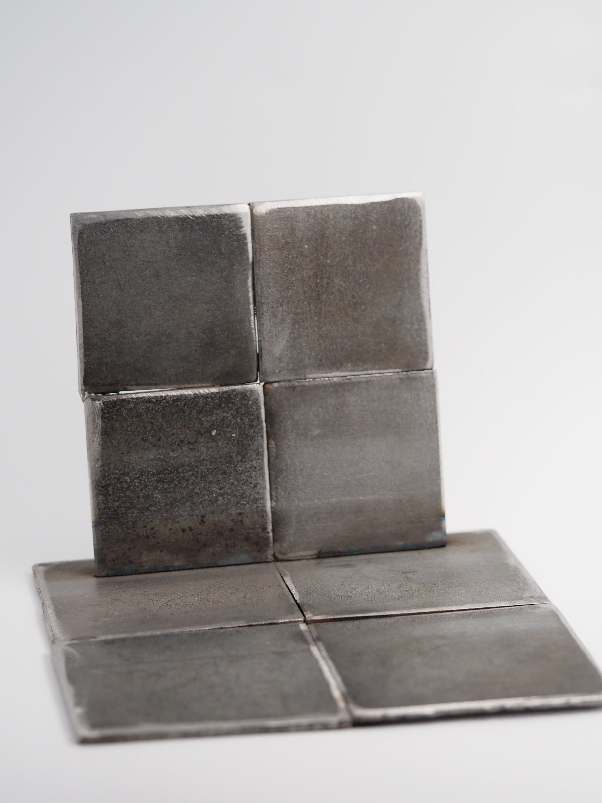 Welded Iron Metal Display Stand For White-Metal Mini Figures Or Other Collectables