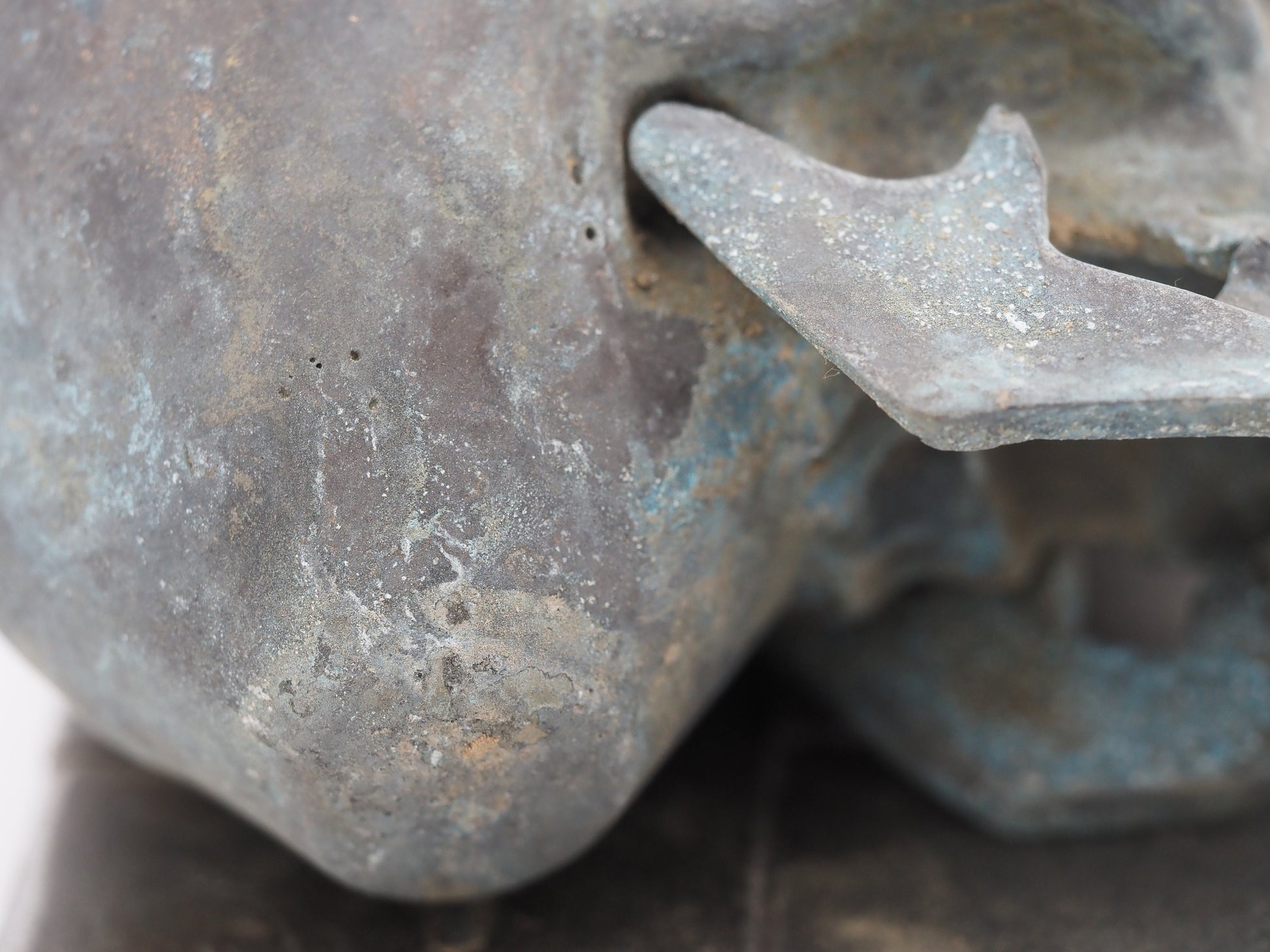 Aged Anatomical Bronzed Macabre Gothic Oddity: A Memento Mori Vanitas Skull Solid Metal Cast Sculpture / Postmortem Death Mask Art Curio