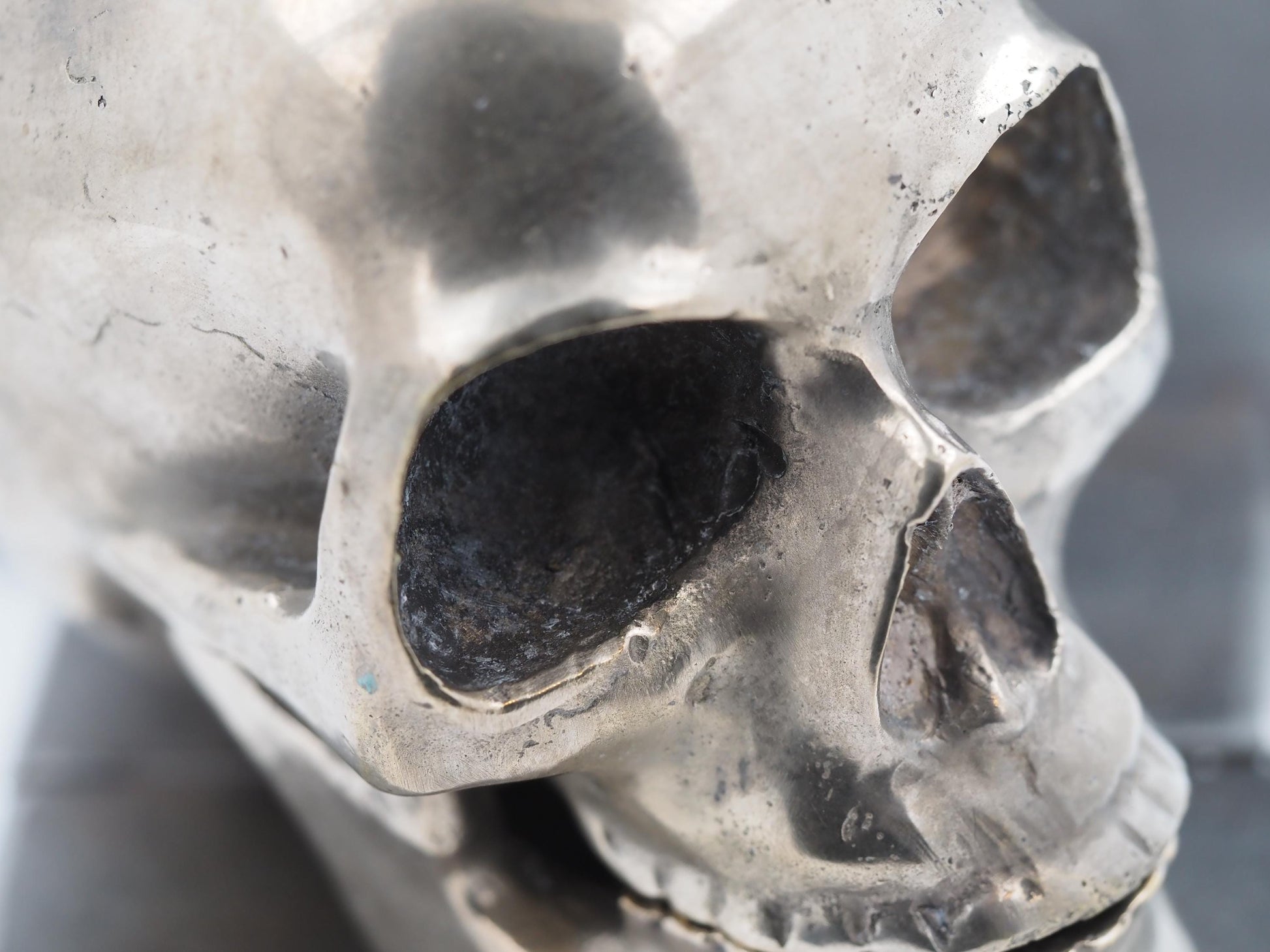 Aged Anatomical Silvered Macabre Gothic Oddity: A Memento Mori Vanitas Skull Solid Metal Cast Sculpture / Postmortem Death Mask Art Curio