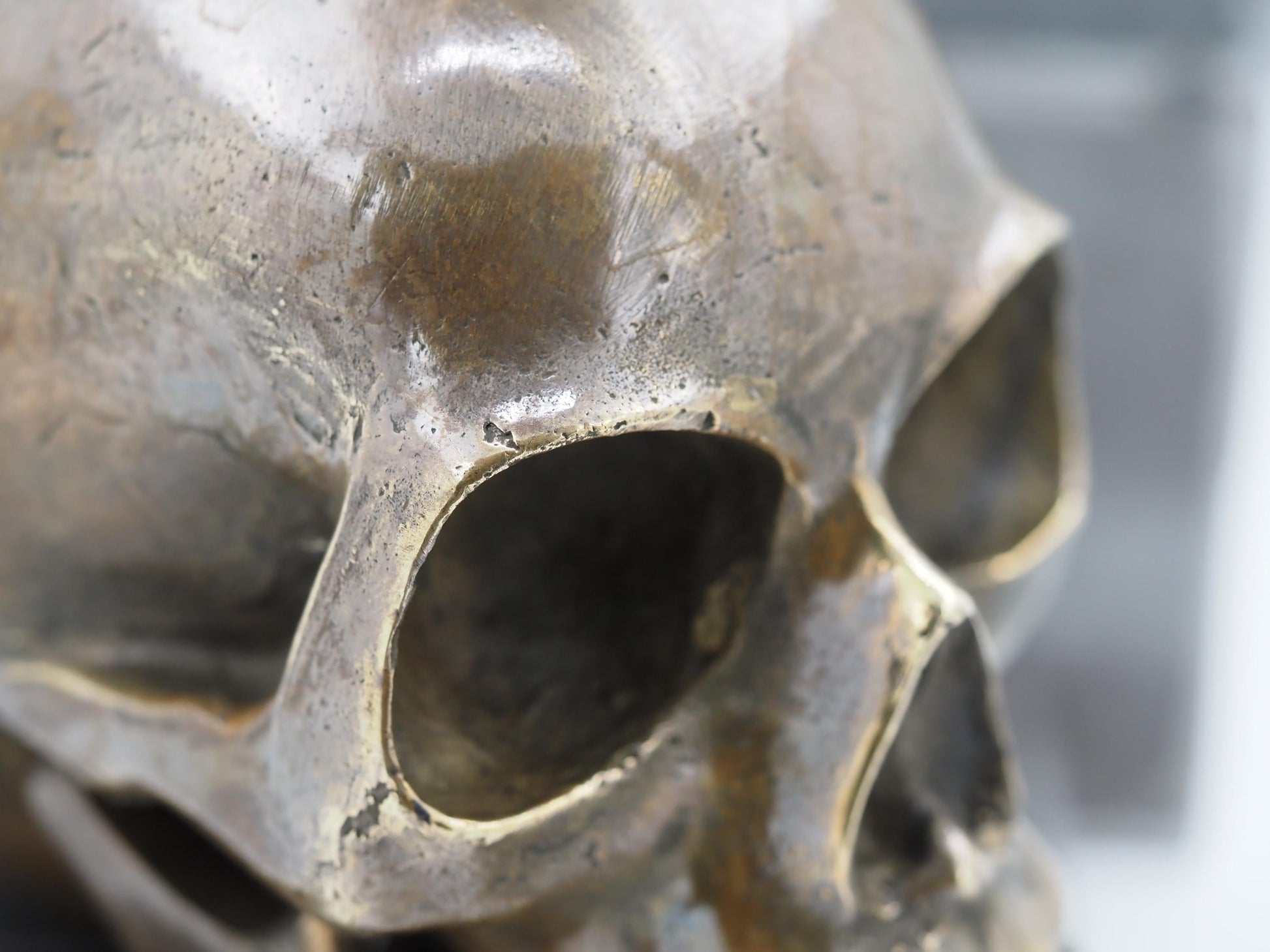 Anatomical Polished Bronze Macabre Gothic Oddity: A Memento Mori Vanitas Skull Solid Metal Cast Sculpture / Postmortem Death Mask Art Curio