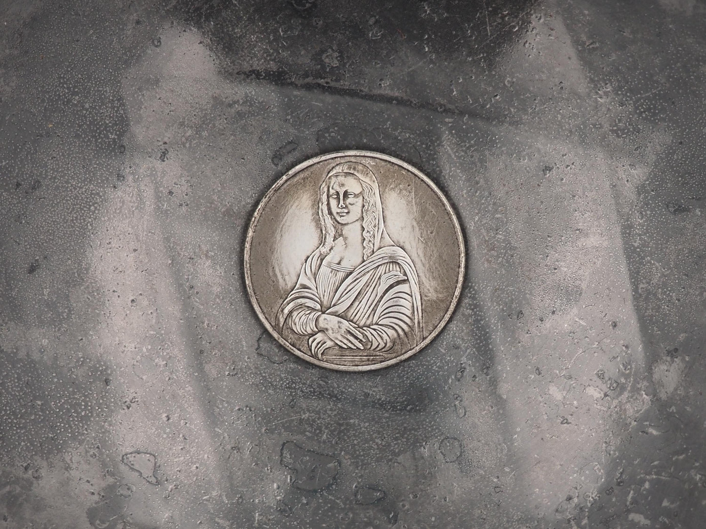 Hand Struck The Mona Lisa - Leonardo Da Vinci Souvenir Coin - With Renaissance Nude Reverse .999 Silver Plated Replica Coin/Token/Medal