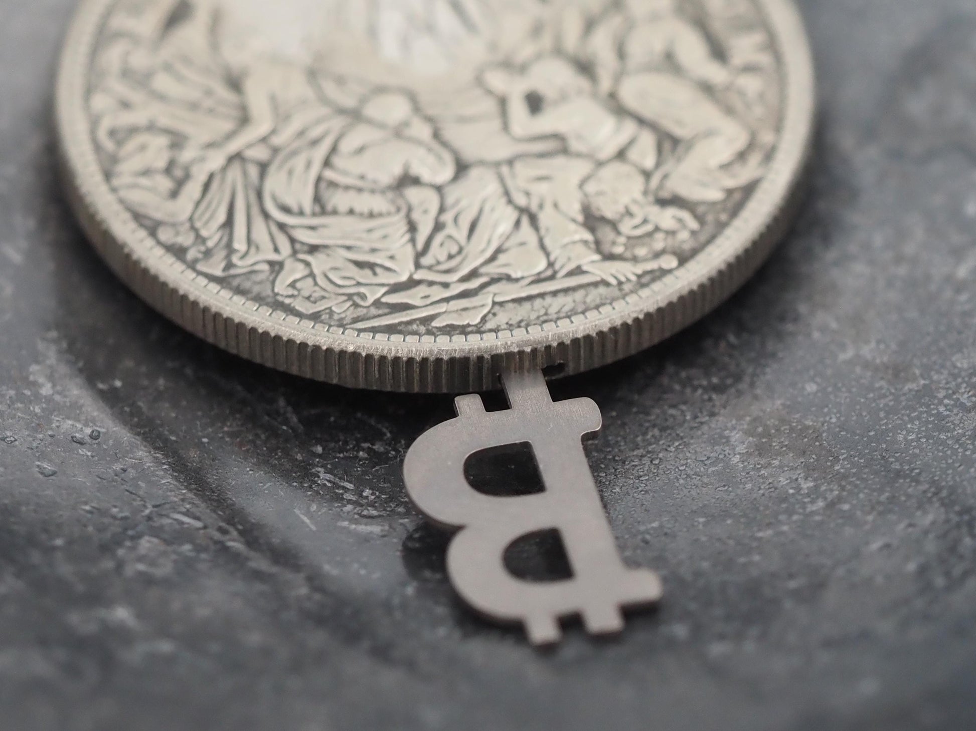 Unique Mechanical Morgan Dollar Hidden Bitcoin / Crypto .999 Silver Plated Replica Coin With Mechanism Movement