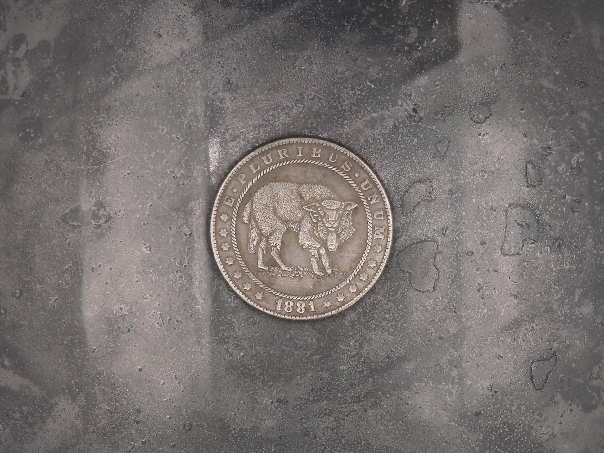 Hand Struck Morgan Silver Dollar Carved Wolf In Sheep's Clothing - Fairy Tale Stories Replica Coin/Token/Medal