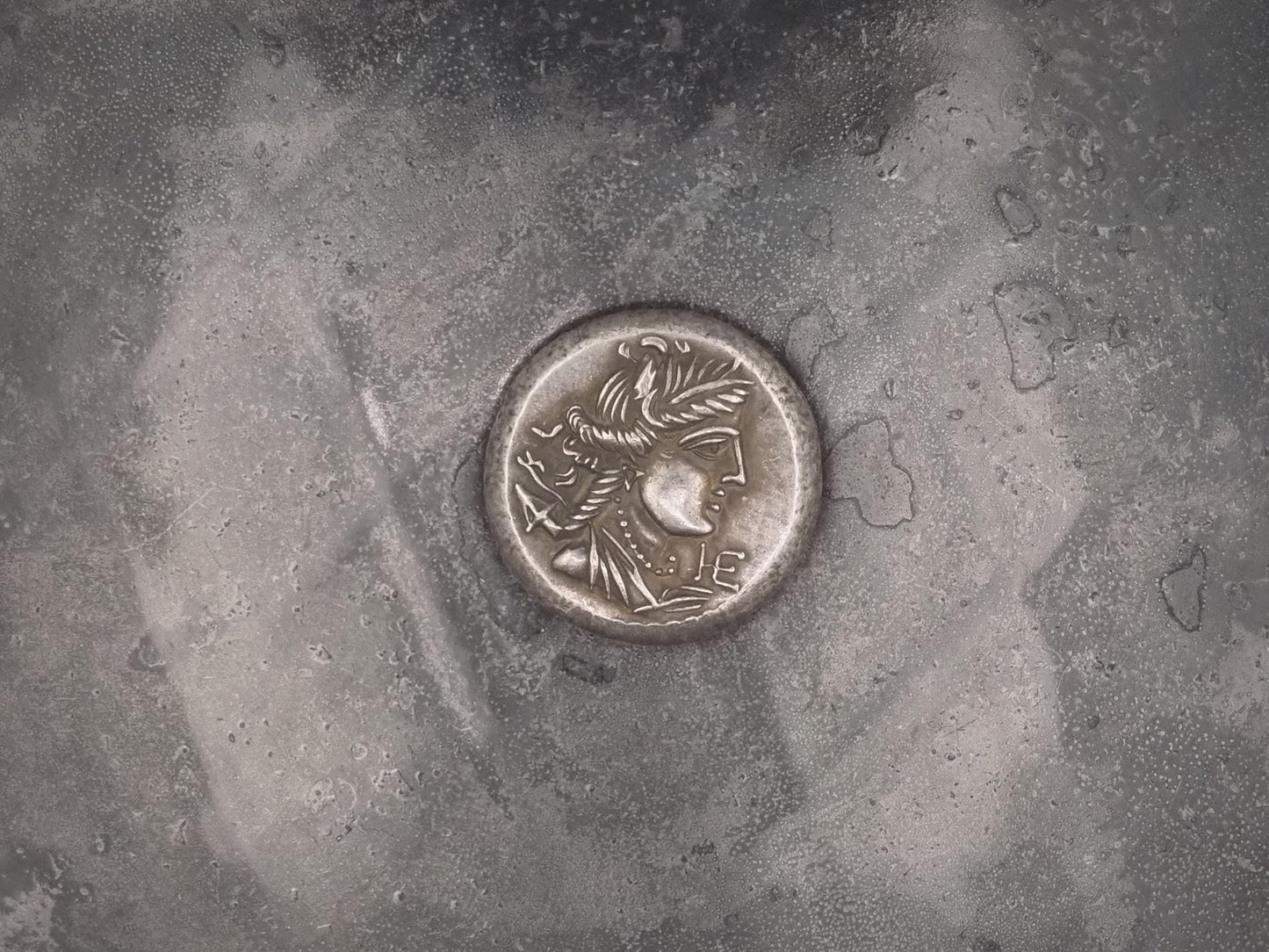 Replica of Hevy Ancient Coin #5 - In Plating - Great Collectable Or For RPG Gaming Counter