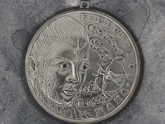 Unique Mechanical Morgan Dollar Pagan Goddess With Moving Eyes Plated Replica Coin With Mechanism Movement