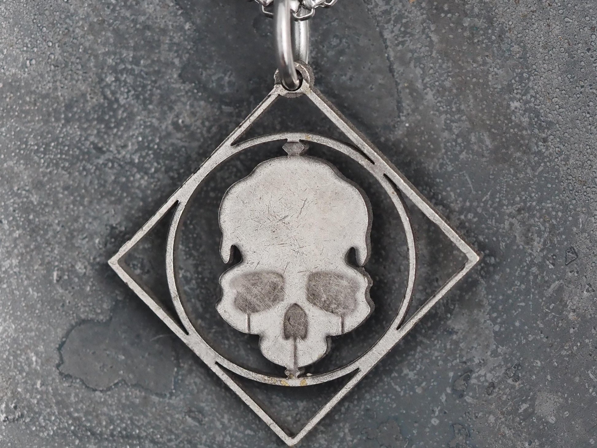 Cut D&D Skull Morgan Hobo Coin Necklace - Freemasonry/Masonic/Sigil/Creed/Memento Mori/History/Relic/Medieval/War – Necklace