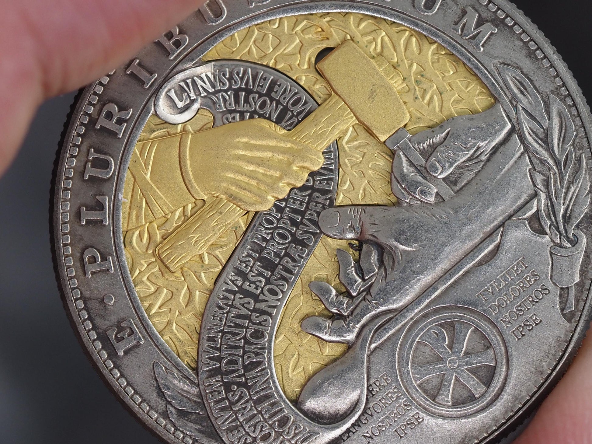 Christs Crucifixion Mechanical Morgan Dollar Replica (Gold) - Religious/God/Rapture/Biblical/Wrath/Empire - Roman Booteen/Moving Coin