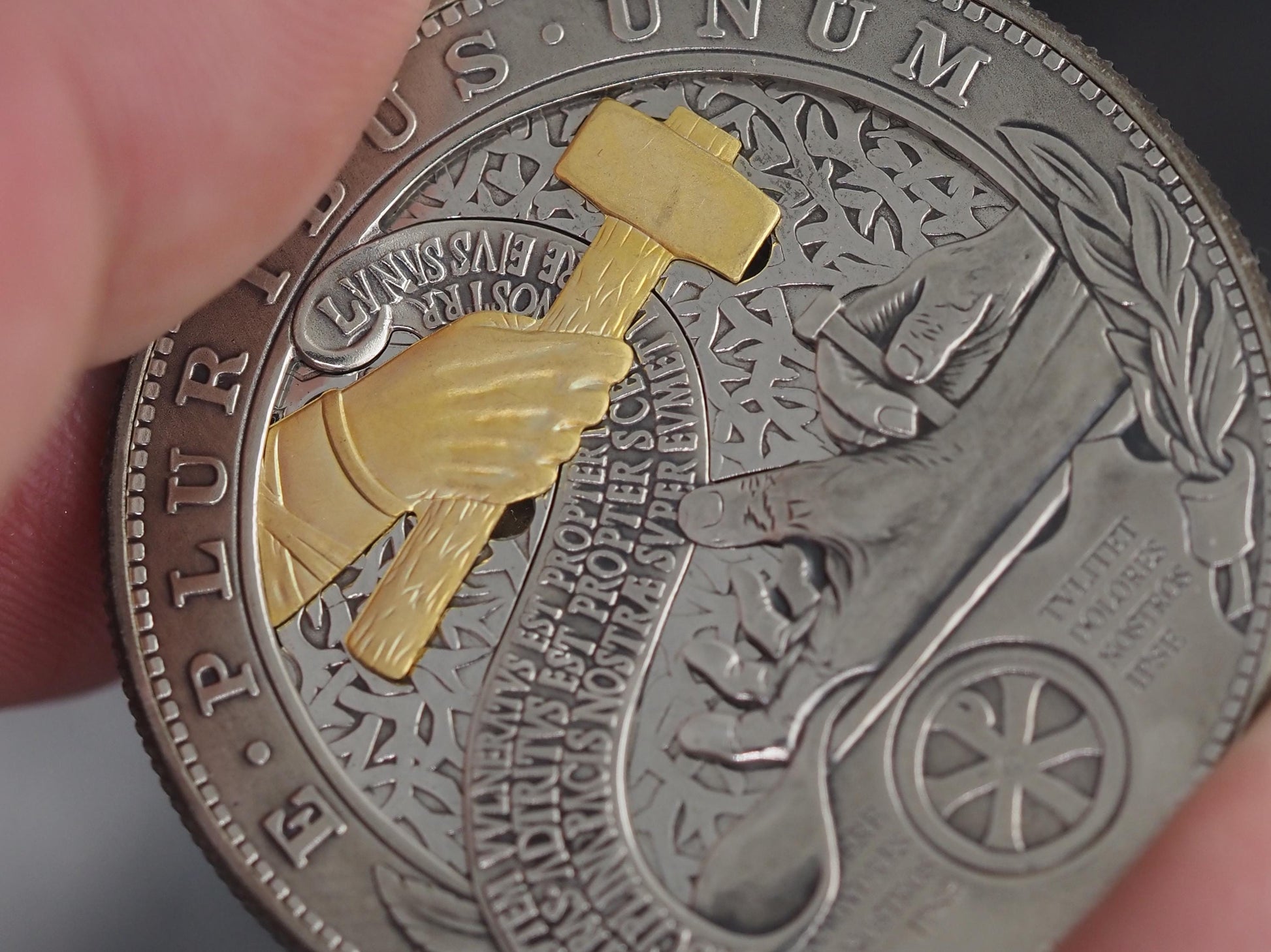 Christs Crucifixion Mechanical Morgan Dollar Replica (Gold Hammer) - Religious/God/Rapture/Biblical/Wrath/Empire - Roman Booteen/Moving Coin