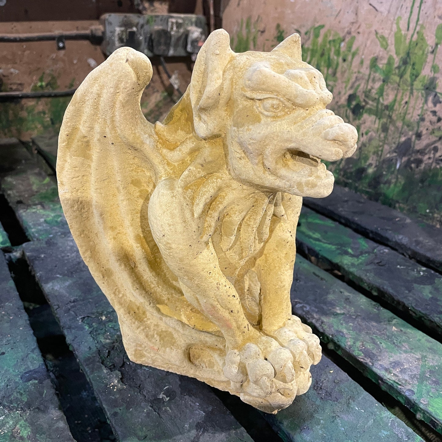 Plain Memento Mori Ornament / Medieval Style Art / Gothic Church Gargoyle Wall Hanging Corbel Sculpture