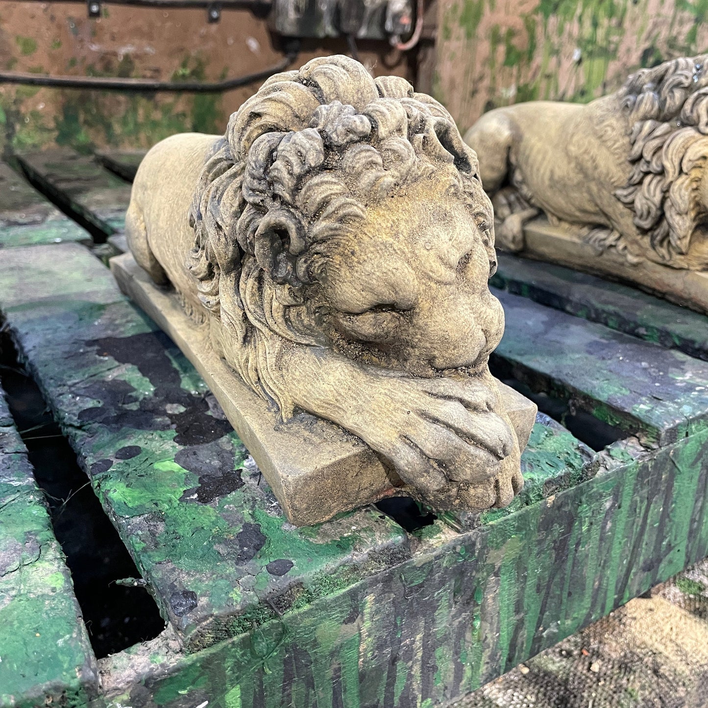 Aged Decorative Italianesque/Romanesque Vanitas Sculpture - Architectural Salvage/Country House Chatsworth Pair of Royal Lions