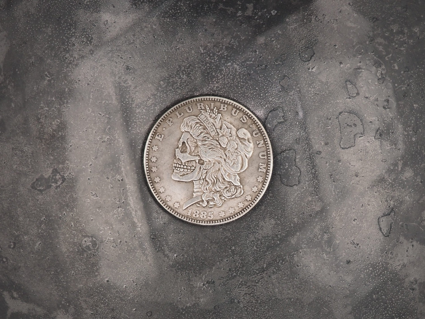 Hand Struck One Dollar Carved/Morgan Dollar Skull/Vanitas/MementoMori/Death .999 Silver Plated Peace Dollar Coin/Token/Medal