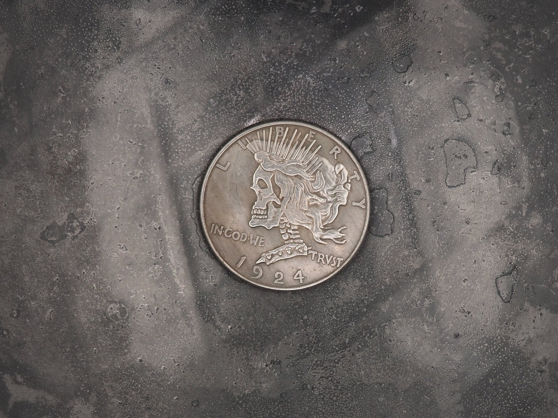 Hand Struck One Dollar Carved/Lady Liberty Skull/Vanitas/MementoMori/Death/President .999 Silver Plated Peace Dollar Coin/Token/Medal