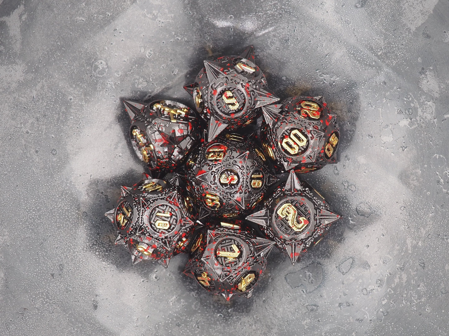 Juggernaut Spike Black/Gold Metal 7pcs D20 Dice Set-D&D Dungeons And Dragons/MTG/RPG/TableTopGames-Memento Mori/Skull/Vanitas/Gothic